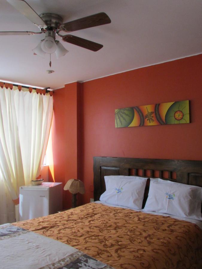 Brisas De La Bahia Hotel Паракас Экстерьер фото